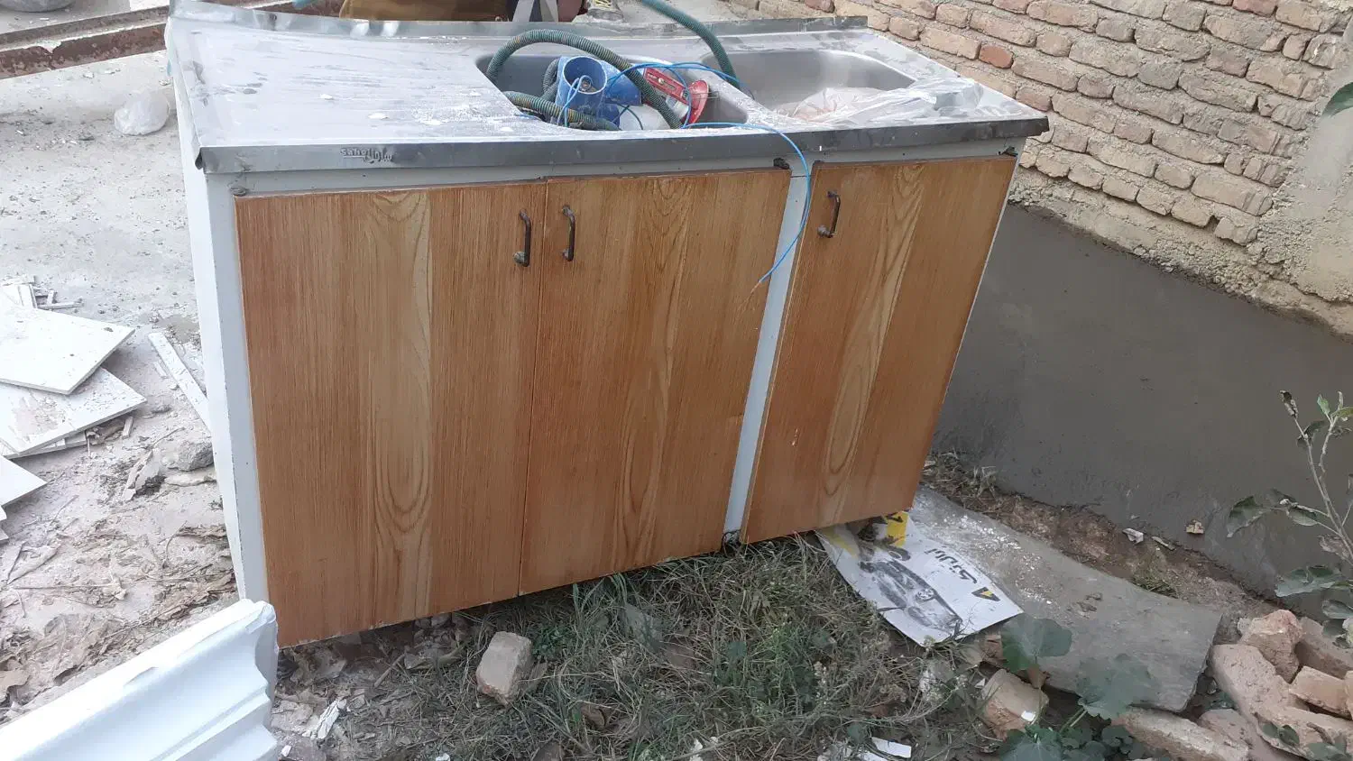 سینک وکابینت سه در|مصالح و تجهیزات ساختمان|گرمی, |دیوار