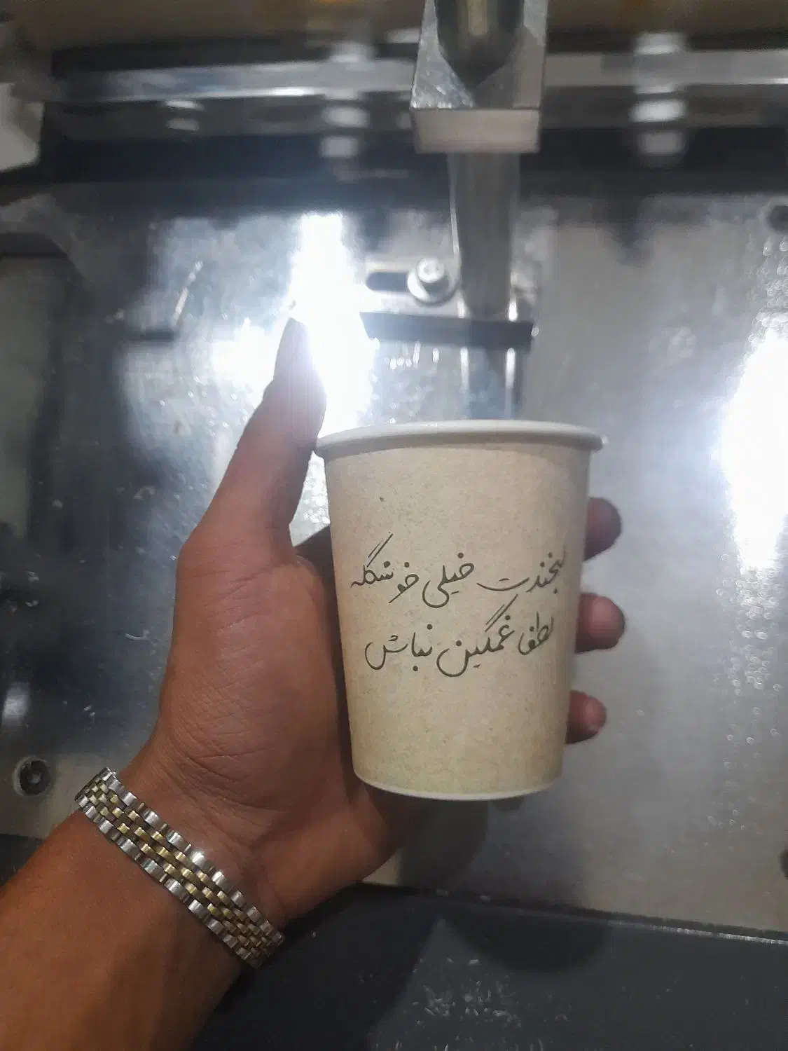 لیوان کاغذی کیفیت تضمینی تحویل رایگان|ظروف نگهدارنده، پلاستیکی، یک‌بارمصرف|اسلام‌شهر, شهرک محمدیه|دیوار