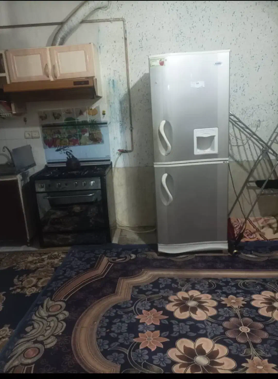 رهن و اجاره زیر زمین یک خواب کاملا مجزا|اجارهٔ خانه و ویلا|فسا, |دیوار