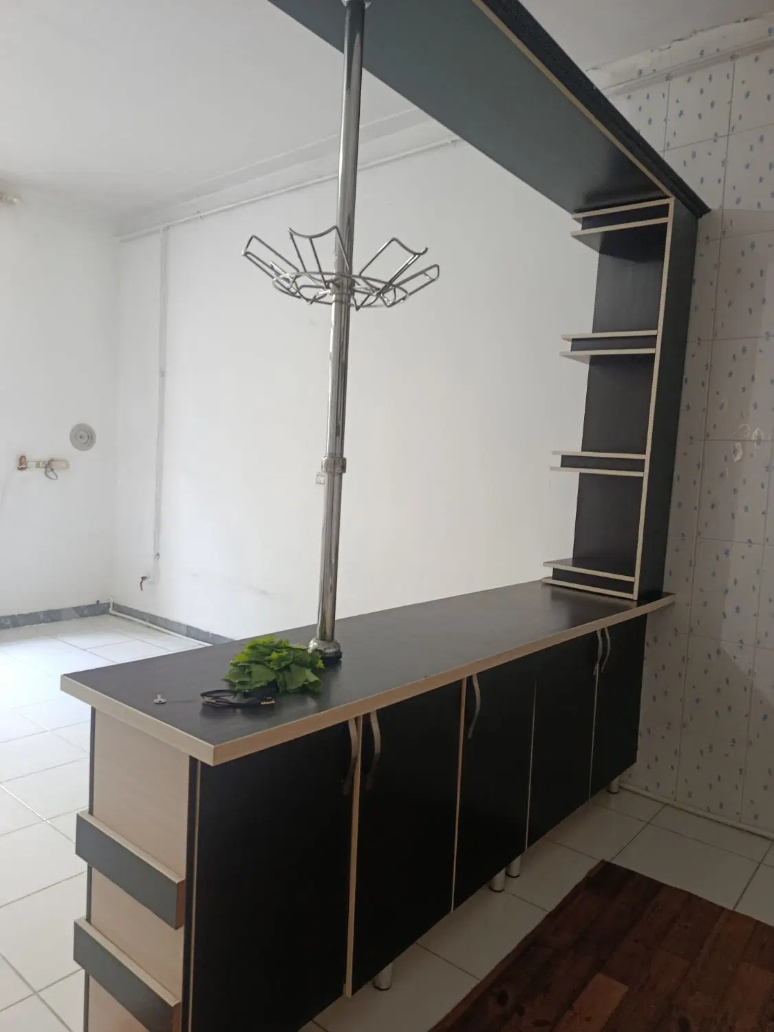 کابینت|کتابخانه، شلف، قفسه‌های دیواری|اسلام‌‌آباد غرب, |دیوار