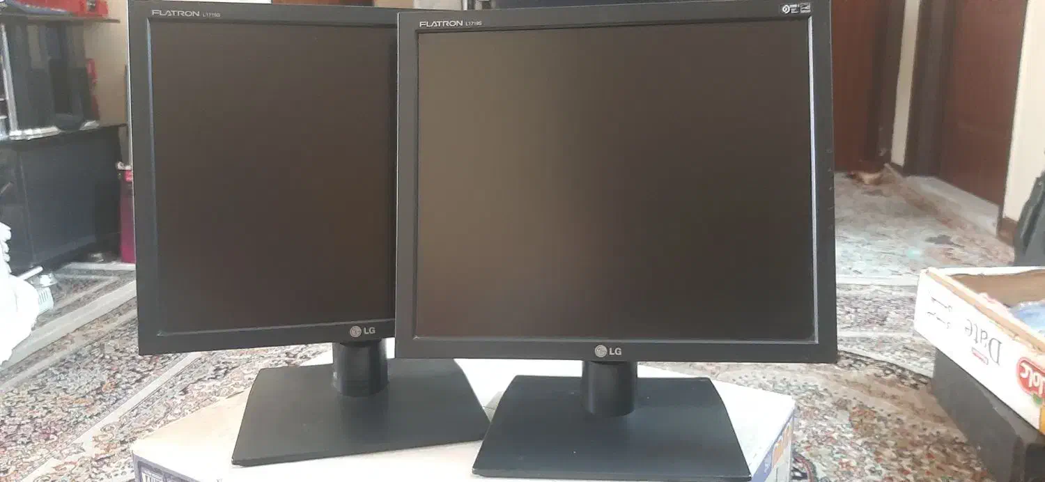 مانیتور ۱۷ الجی صنعتی|قطعات و لوازم جانبی رایانه|مشهد, مصلی (کارمندان اول)|دیوار