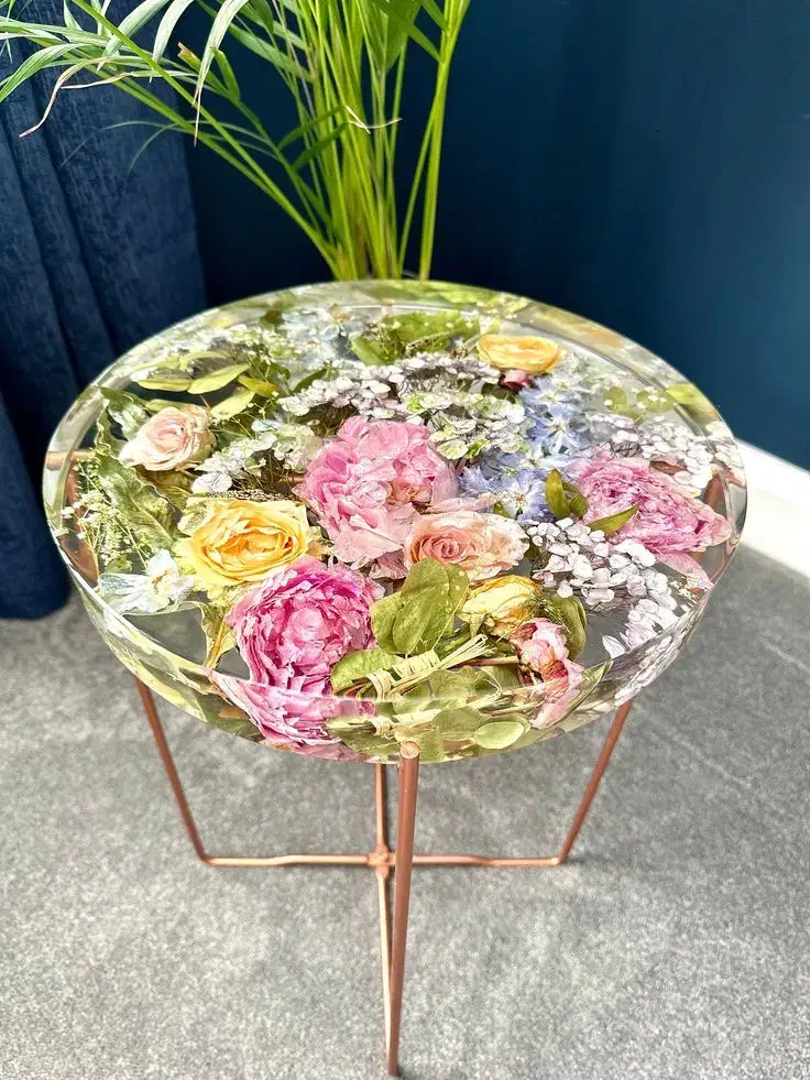 میز رزینی زیبایی بخش خونه|مبلمان خانگی و میز عسلی|بروجرد, |دیوار