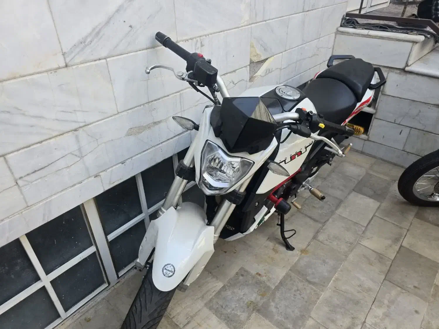 بنلی 250|موتورسیکلت|قم, نوبهار|دیوار