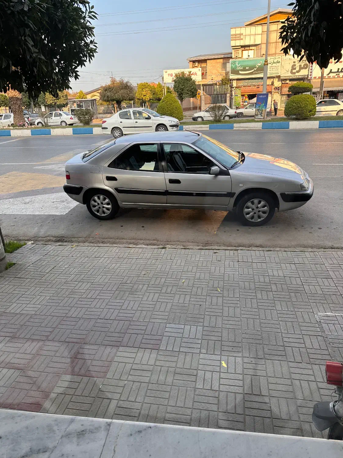 زانتیا۲۰۰۰|خودرو سواری و وانت|ساری, |دیوار