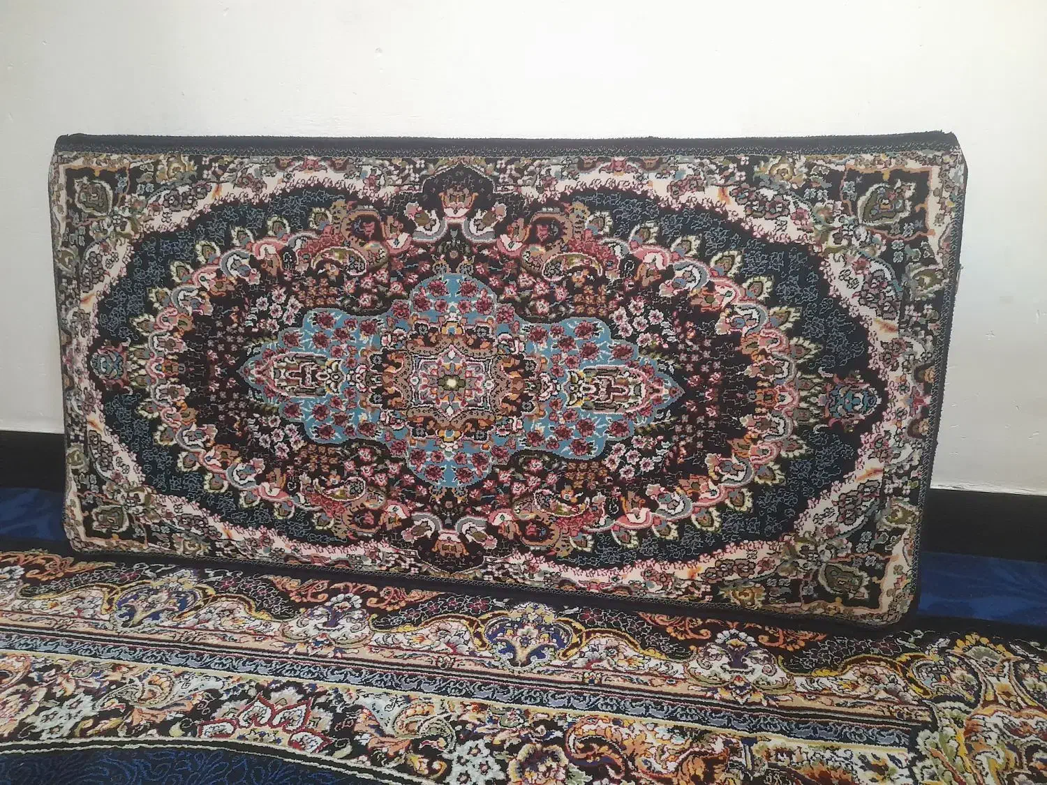 پشتی|پشتی|کرمانشاه, |دیوار