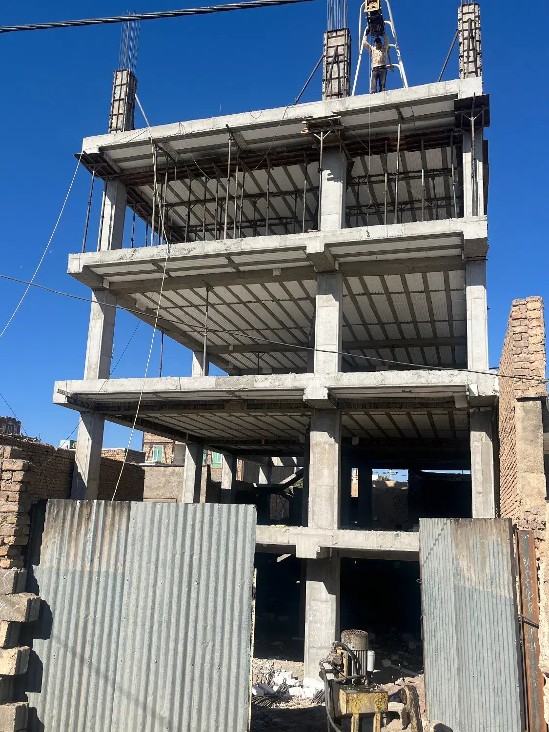 پیش خریدآپارتمان / مناسب سرمایه گذاری/|پیش‌فروش املاک|ساوه, |دیوار