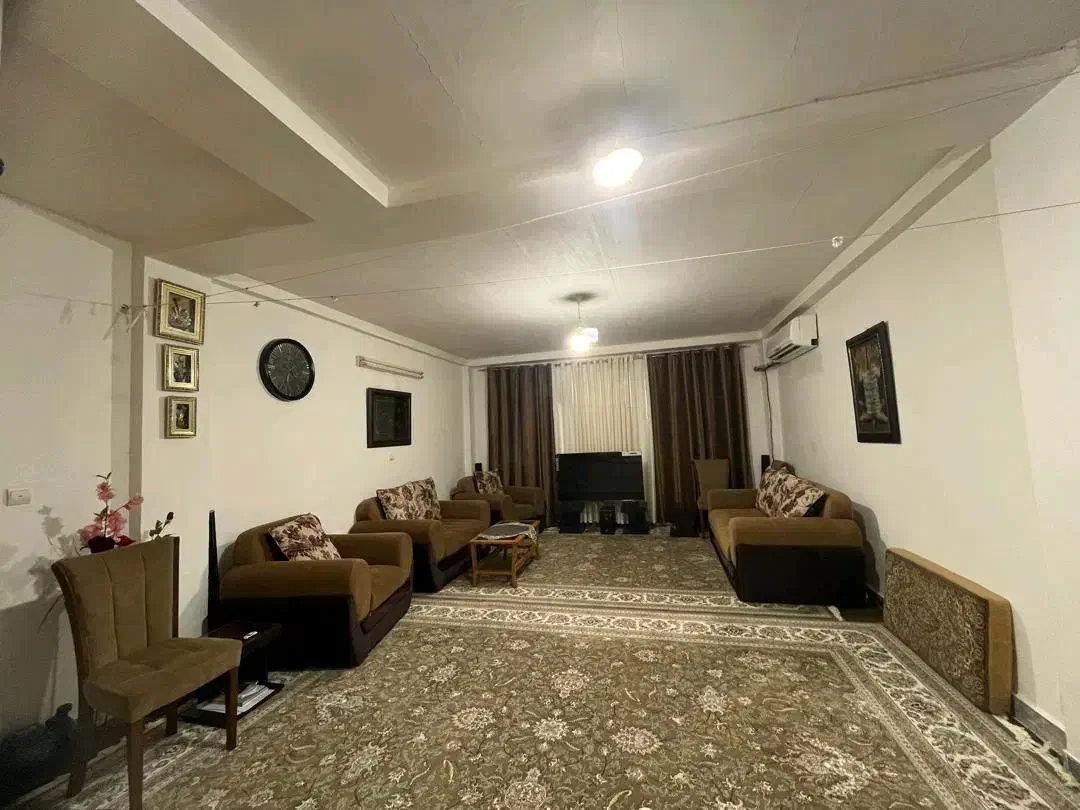 آپارتمان۲خوابه با بالکن و پارکینگ اختصاصی در گلشهر|فروش آپارتمان|چابهار, |دیوار