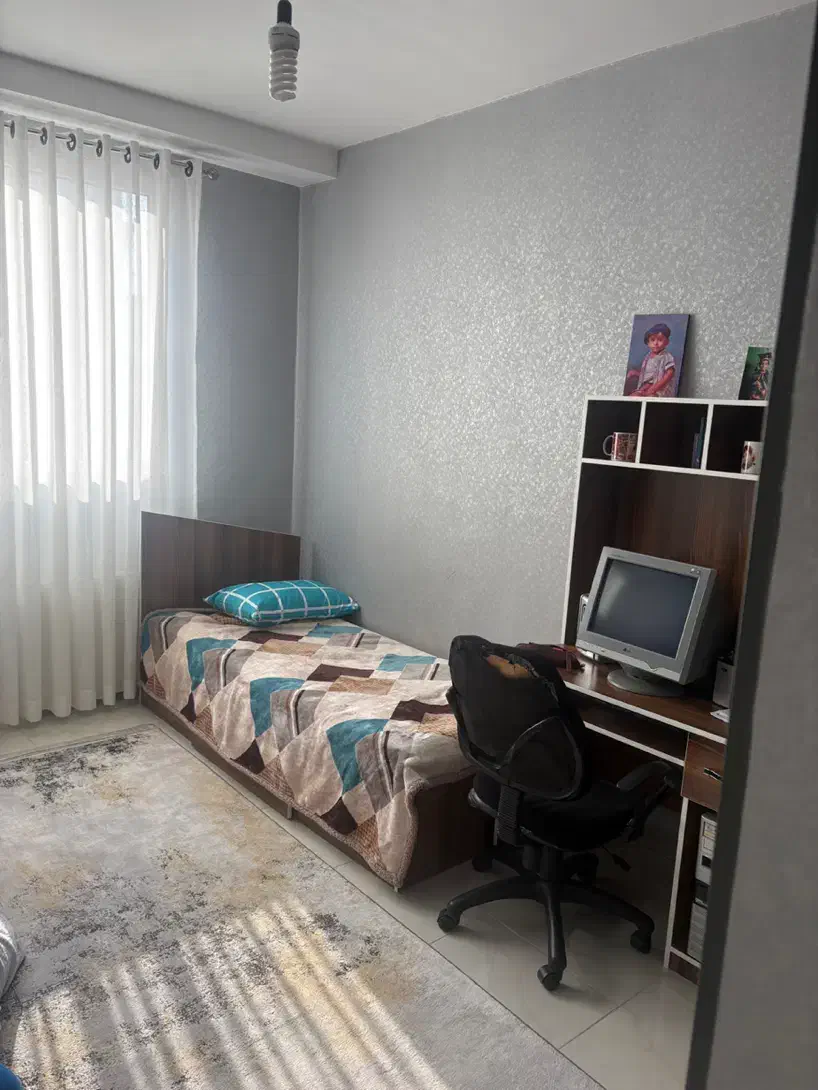 تختخواب نوجوان|تخت و سرویس خواب|هشتگرد, فاز ۱ مهستان|دیوار