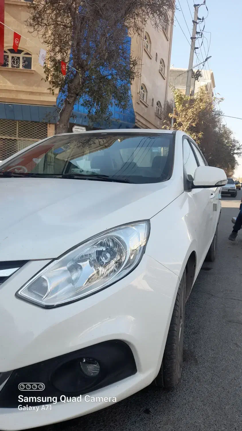 جک j4مدل ۴۰۳|خودرو سواری و وانت|تربت‌حیدریه, کاشانی|دیوار