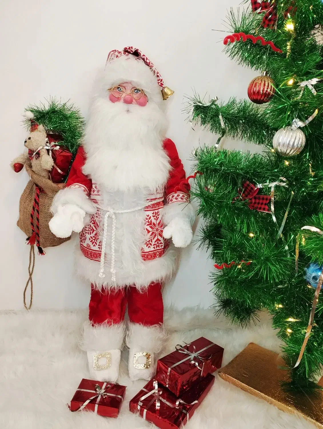 دکوری انواع بابانویل ننه سرما|مجسمه، تندیس، ماکت|تهران, سعادتآباد|دیوار