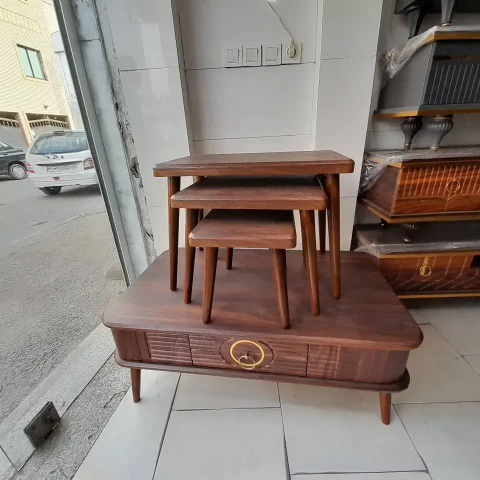 جلو مبلی و عسلی مینیمال|مبلمان خانگی و میز عسلی|رشت, حمیدیان|دیوار