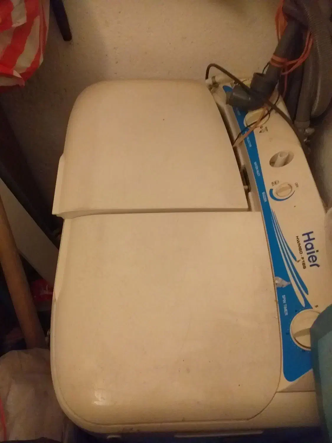 ماشین لباسشویی هایر|ماشین لباسشویی و خشک‌کن لباس|رشت, باهنر|دیوار