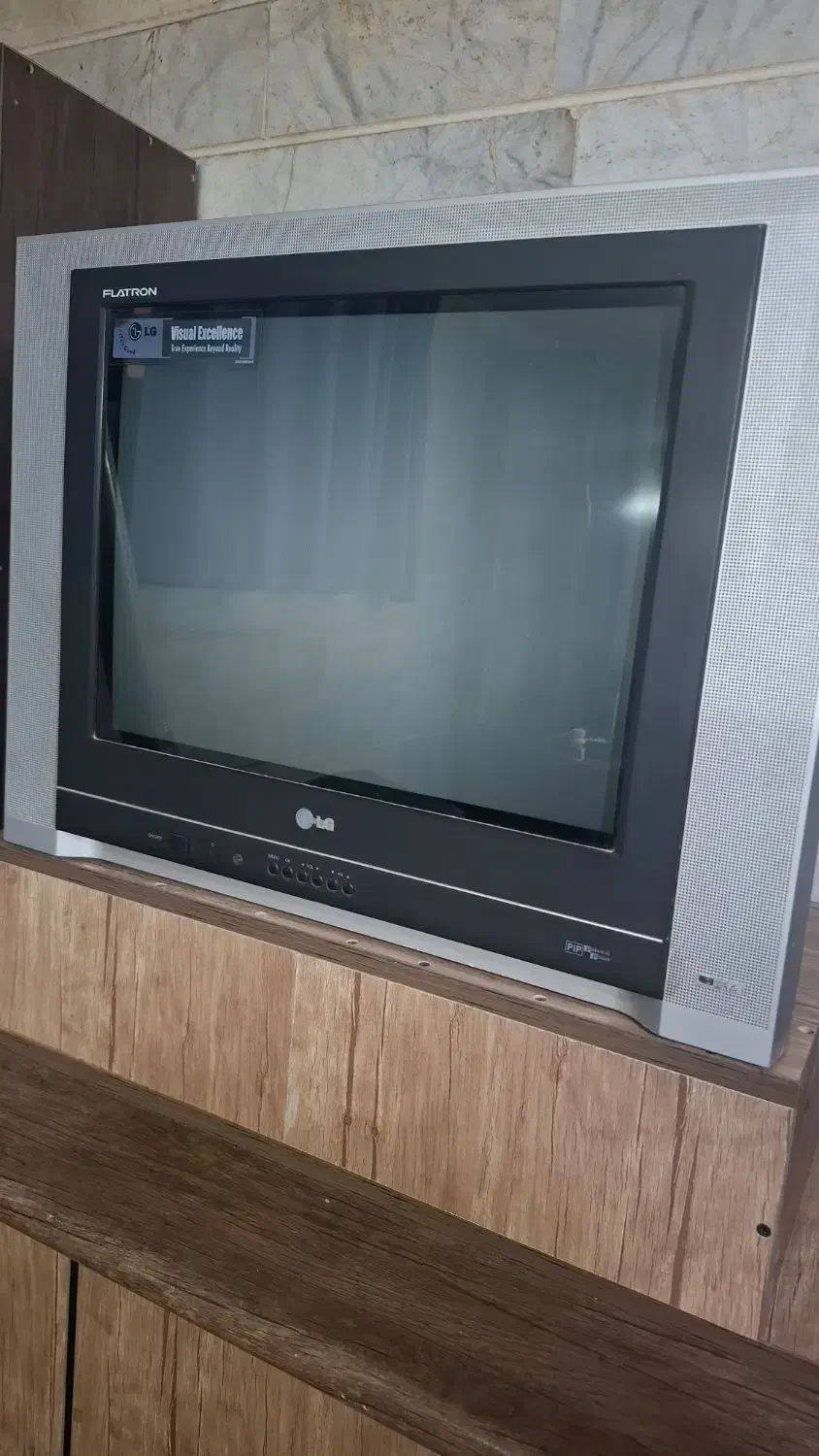 تلویزیون ال جی 21 اینچ سالم|تلویزیون و پروژکتور|کرج, ساسانی (قلمستان)|دیوار