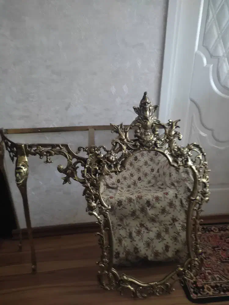 آینه کنسول برنزی سنگین قدیمی|بوفه، ویترین، کنسول|تبریز, |دیوار