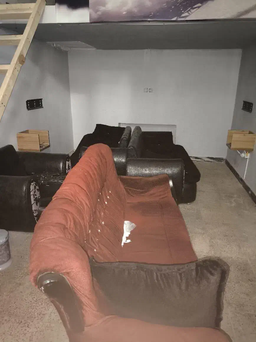 مبل هفت نفره و مبل پنج نفره ب فروش میرسد|مبلمان خانگی و میز عسلی|گنبد کاووس, |دیوار