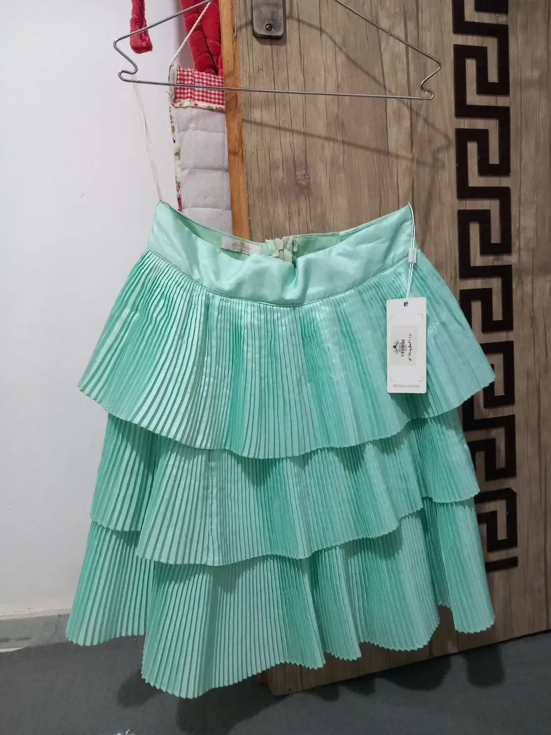 دامن پلیسه|لباس|ماهدشت, |دیوار