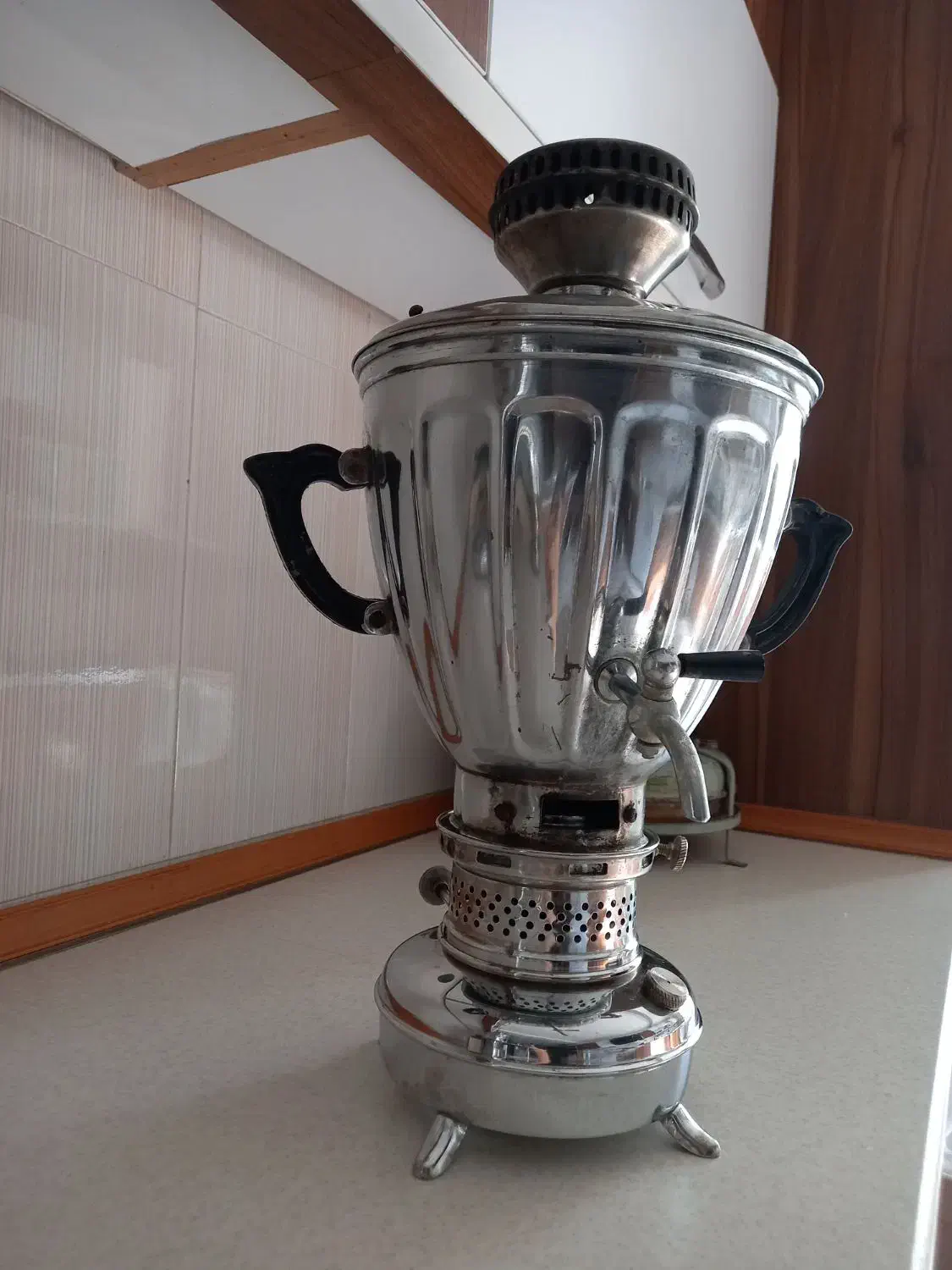 سماور|قوری، کتری، قهوهساز دستی|مشکیندشت, |دیوار