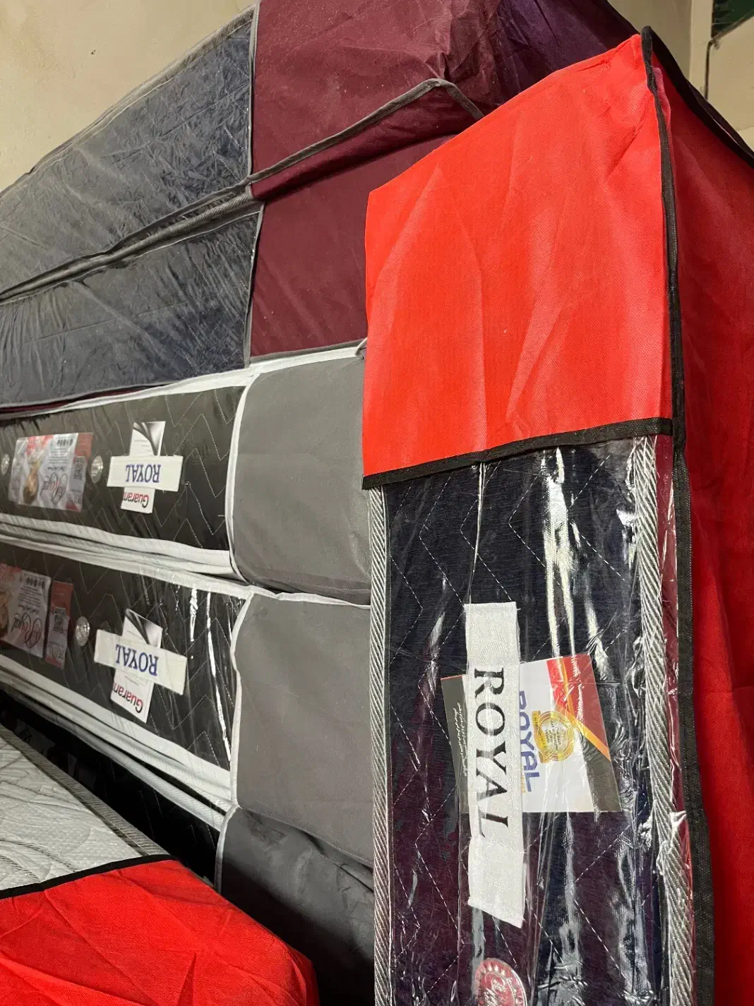 وقتی میشه تشک رو با شرایط ویژه ای خرید|تشک تختخواب|ساری, |دیوار