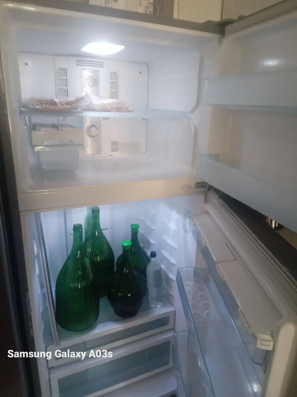 یخچال فریزر دوو کاملا سالم مثل ساعت کارمیکنه|یخچال و فریزر|احمدآبادمستوفی, |دیوار