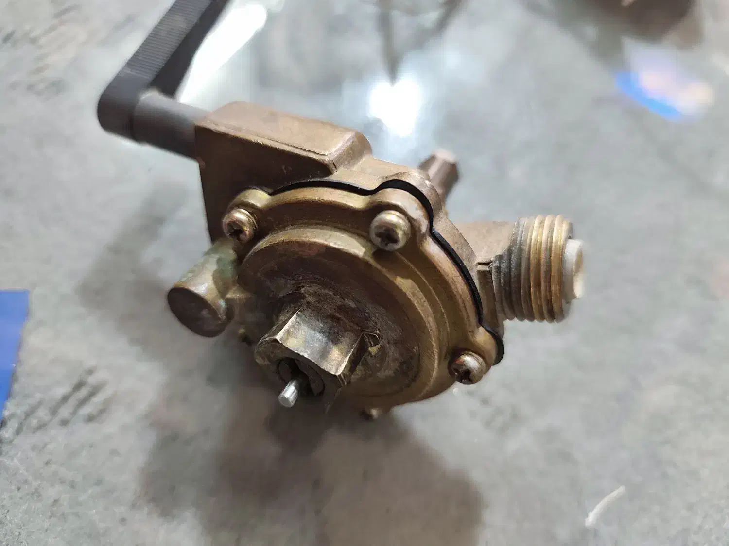 قطعات استوک آبگرمکن دیواری|آبگرمکن، پکیج، شوفاژ|شاهرود, |دیوار