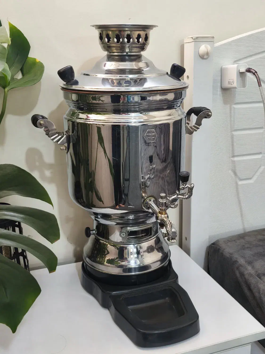 سماور گازی ۸ لیتری مزردیان تمام برنجی|سماور، چایساز، قهوهساز|فردوسیه, |دیوار