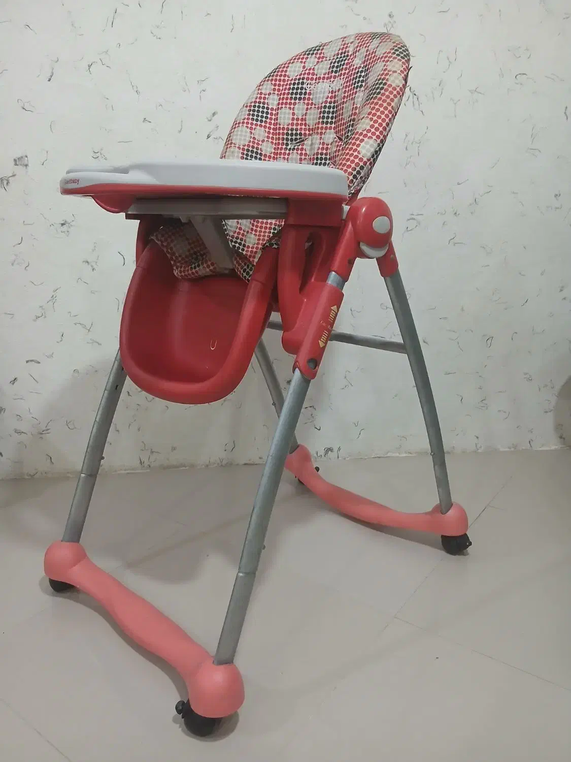 صندلی غذای کودک مارک گود بیبی سالم|تخت و صندلی بچه|کنارک, |دیوار