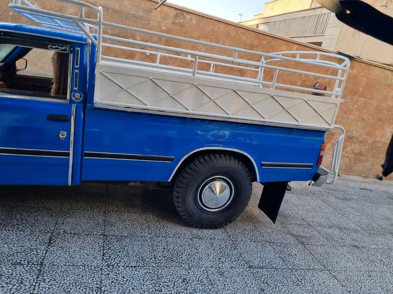 نیسان ۴۰۱ اپشنال|خودرو سواری و وانت|شیراز, شهرک مهدیه|دیوار