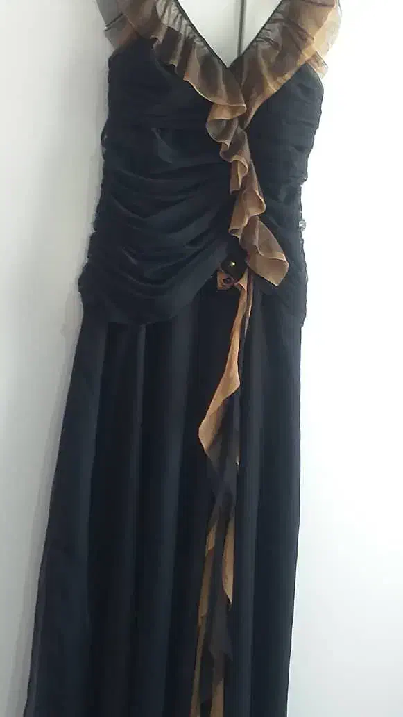 لباس مجلسی|لباس|اهواز, کوی نفت|دیوار