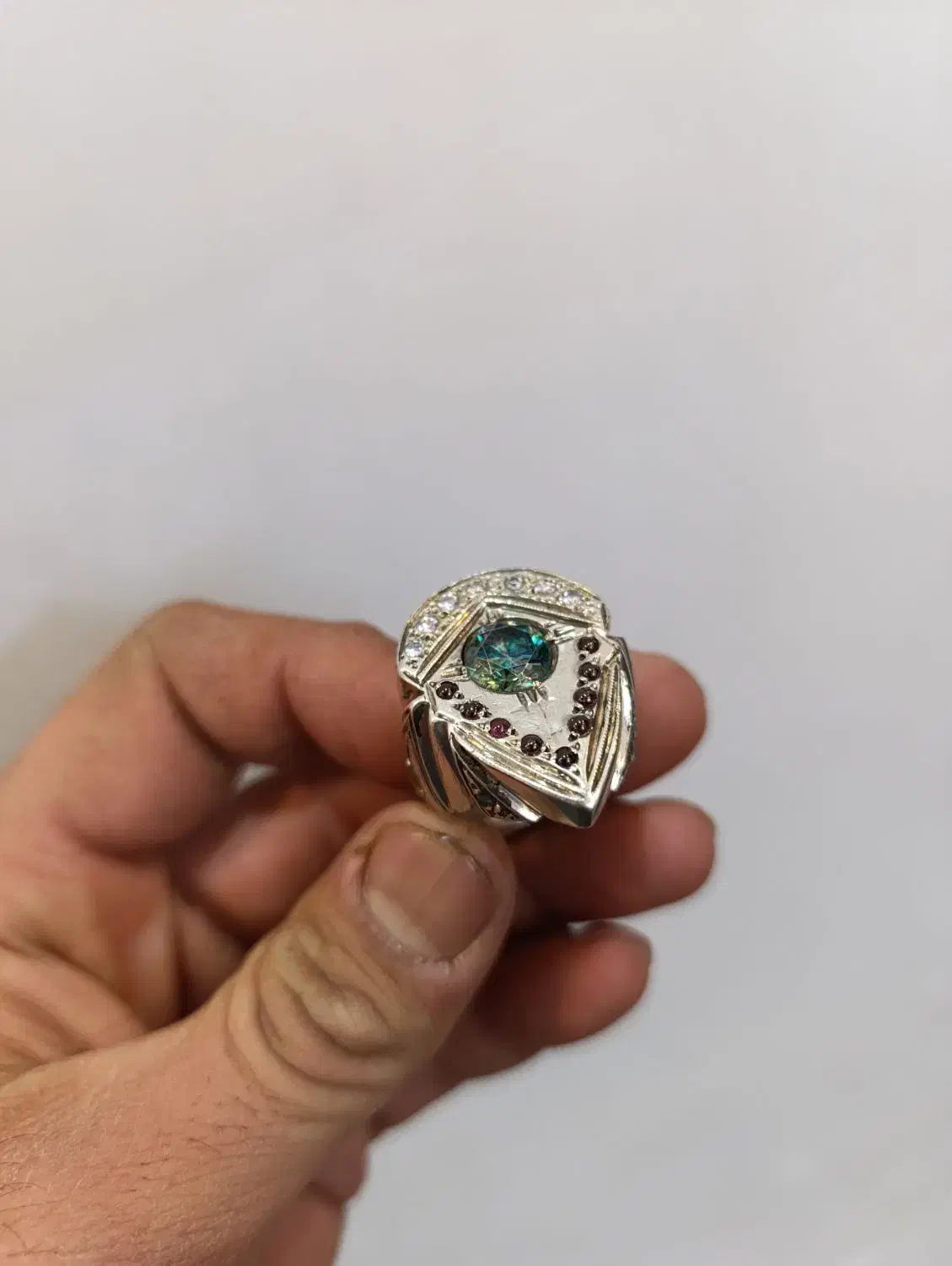 موزونایت اشکی|جواهرات|بروجرد, |دیوار