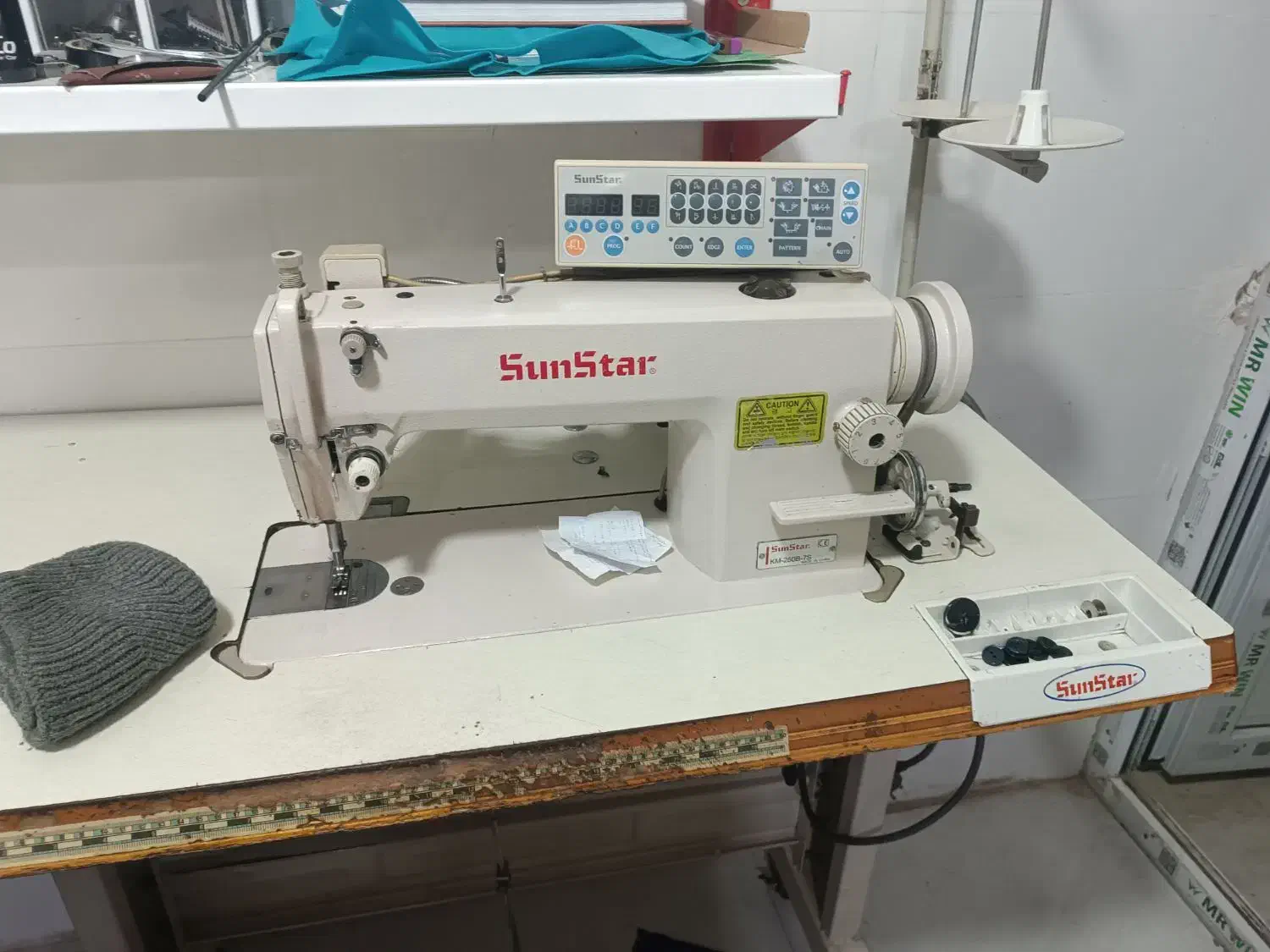 سلام دوستان ۴ عددa2|چرخ خیاطی و ریسندگی|مشهد, نیزه|دیوار