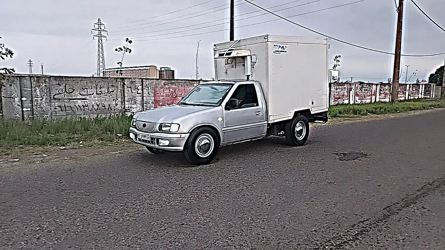 نیسان شوکا یخچالدار|خودرو سواری و وانت|رشت, پل تالشان|دیوار