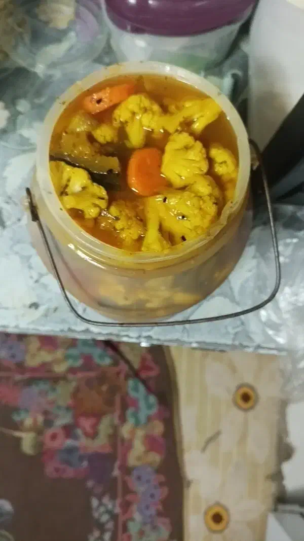 ترشی پر بار و خانگی با بهترین کیفیت فقط|خوردنی و آشامیدنی|قم, در بهشت|دیوار