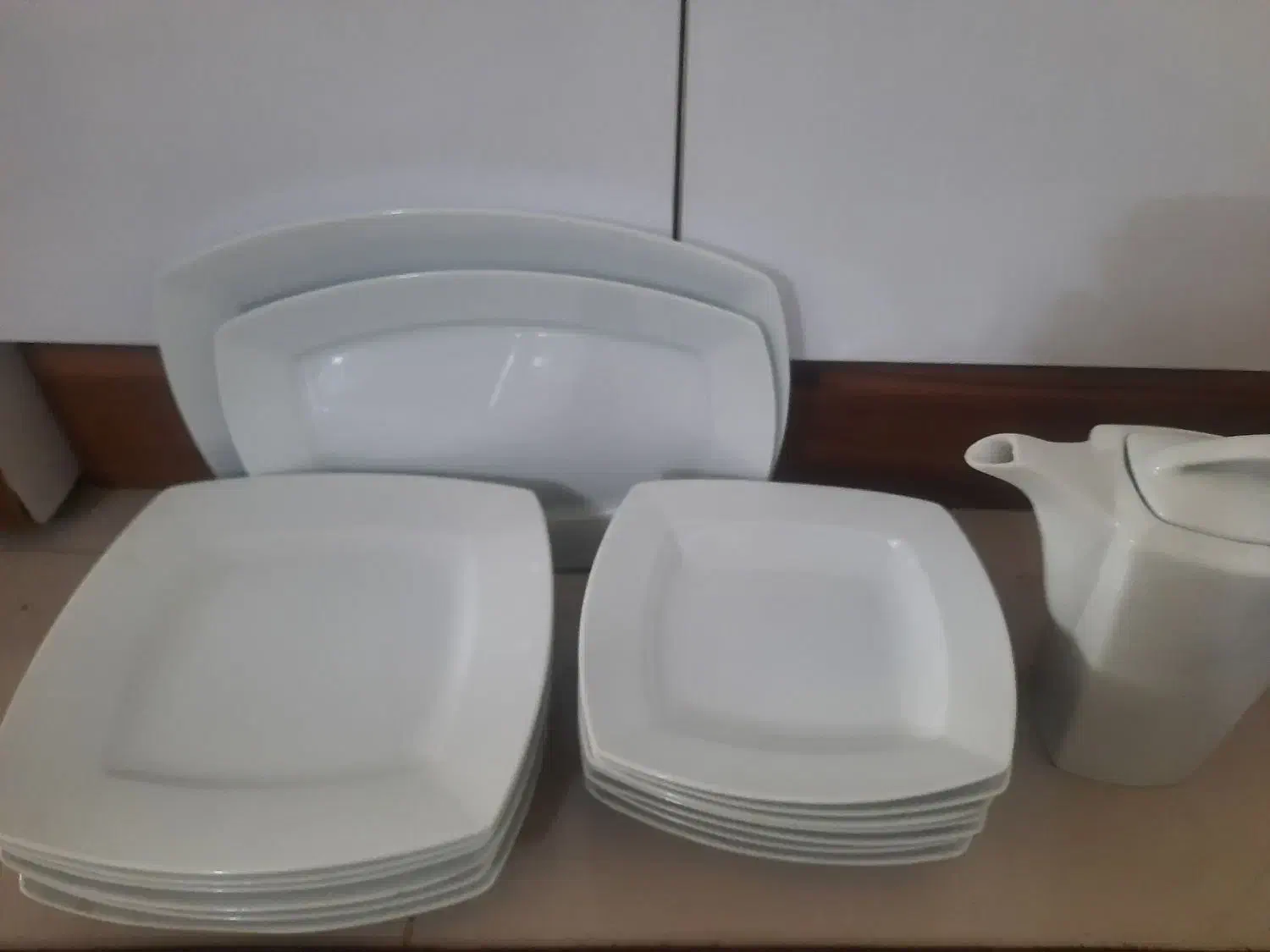 سرویس چینی بدون استفاده|ظروف سرو و پذیرایی|بیرجند, |دیوار