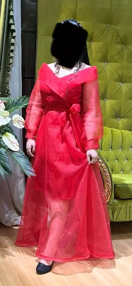 پیراهن مجلسی|لباس|تهران, باغ فیض|دیوار