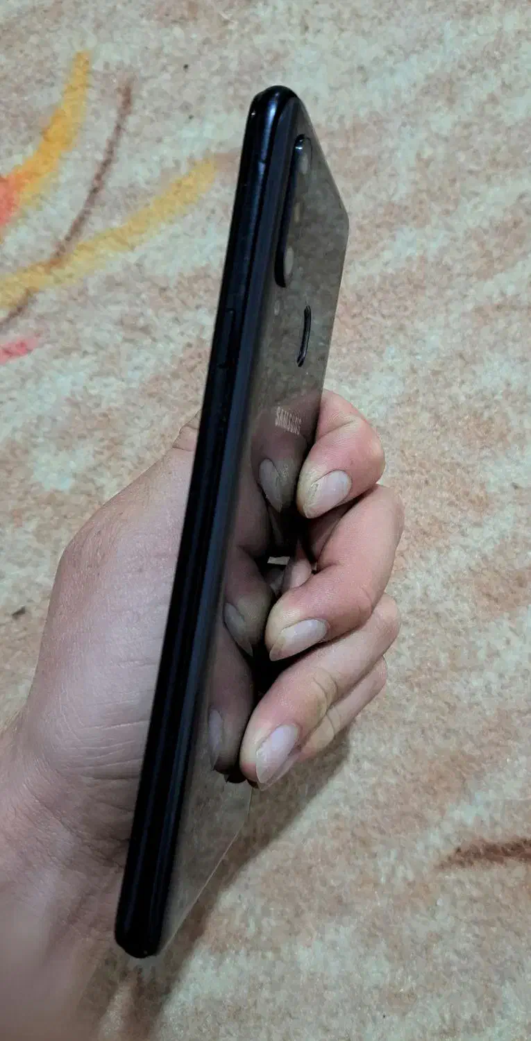 گوشی a20s|موبایل|گرمی, |دیوار