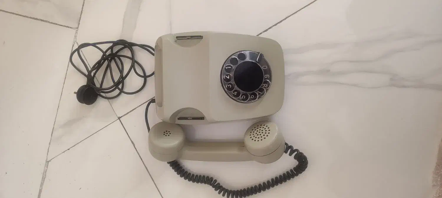 تلفن رومیزی کلکسیونی|تلفن رومیزی|تهران, آهنگران (سراسیاب دولاب)|دیوار