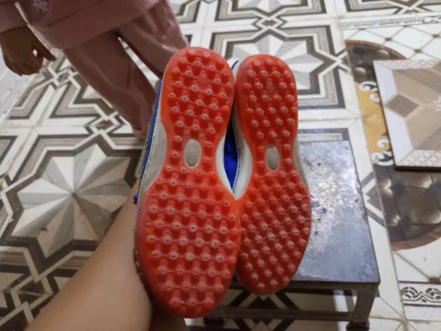 کفش ورزشی|ورزشهای توپی|سوسنگرد, |دیوار