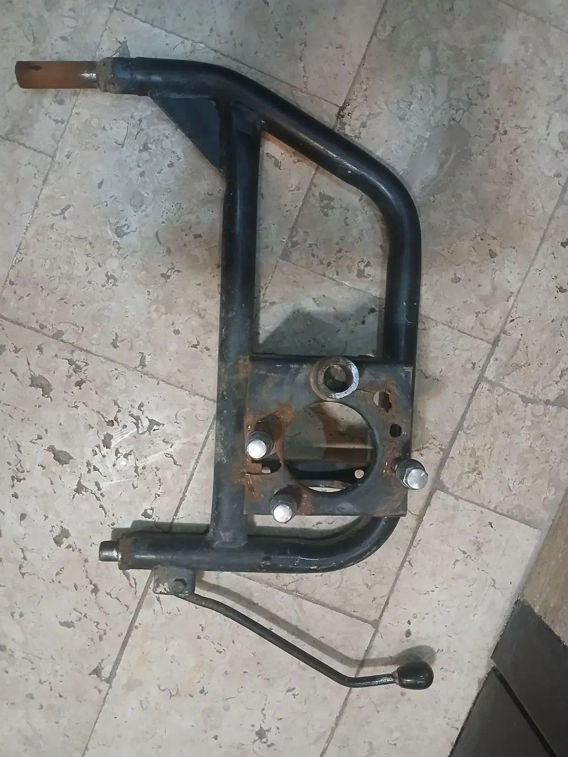 سپر عقب و زاپاس بند پاترول|قطعات یدکی و لوازم جانبی|مشکیندشت, |دیوار