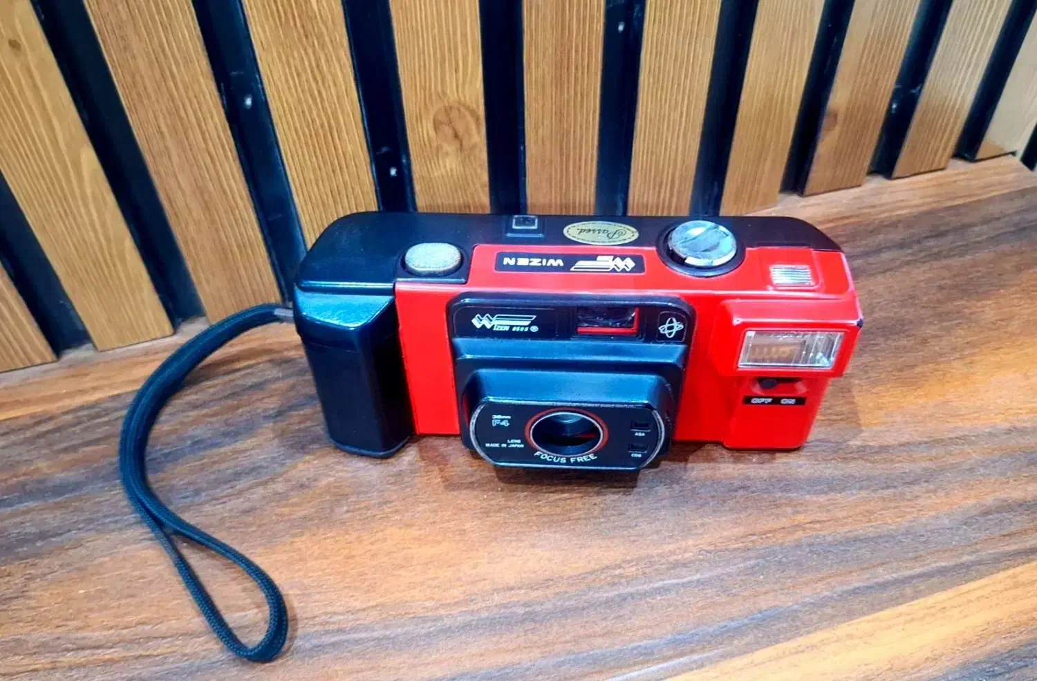 دوربین قدیمی|کلکسیون اشیاء عتیقه|کلاله, |دیوار