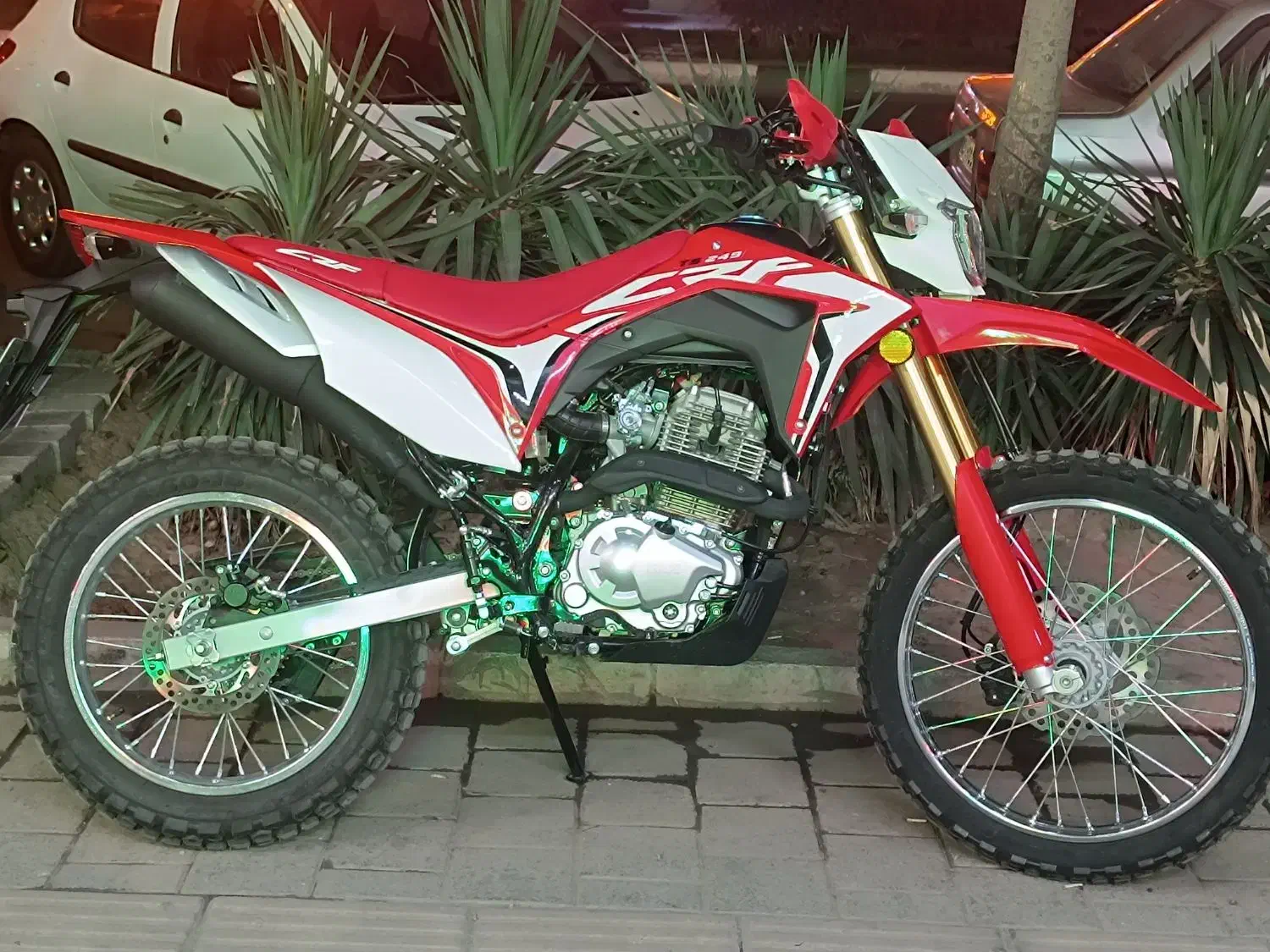 توسن ۲۵۰|موتورسیکلت|مشهد, فرهنگیان (شهرک غرب)|دیوار