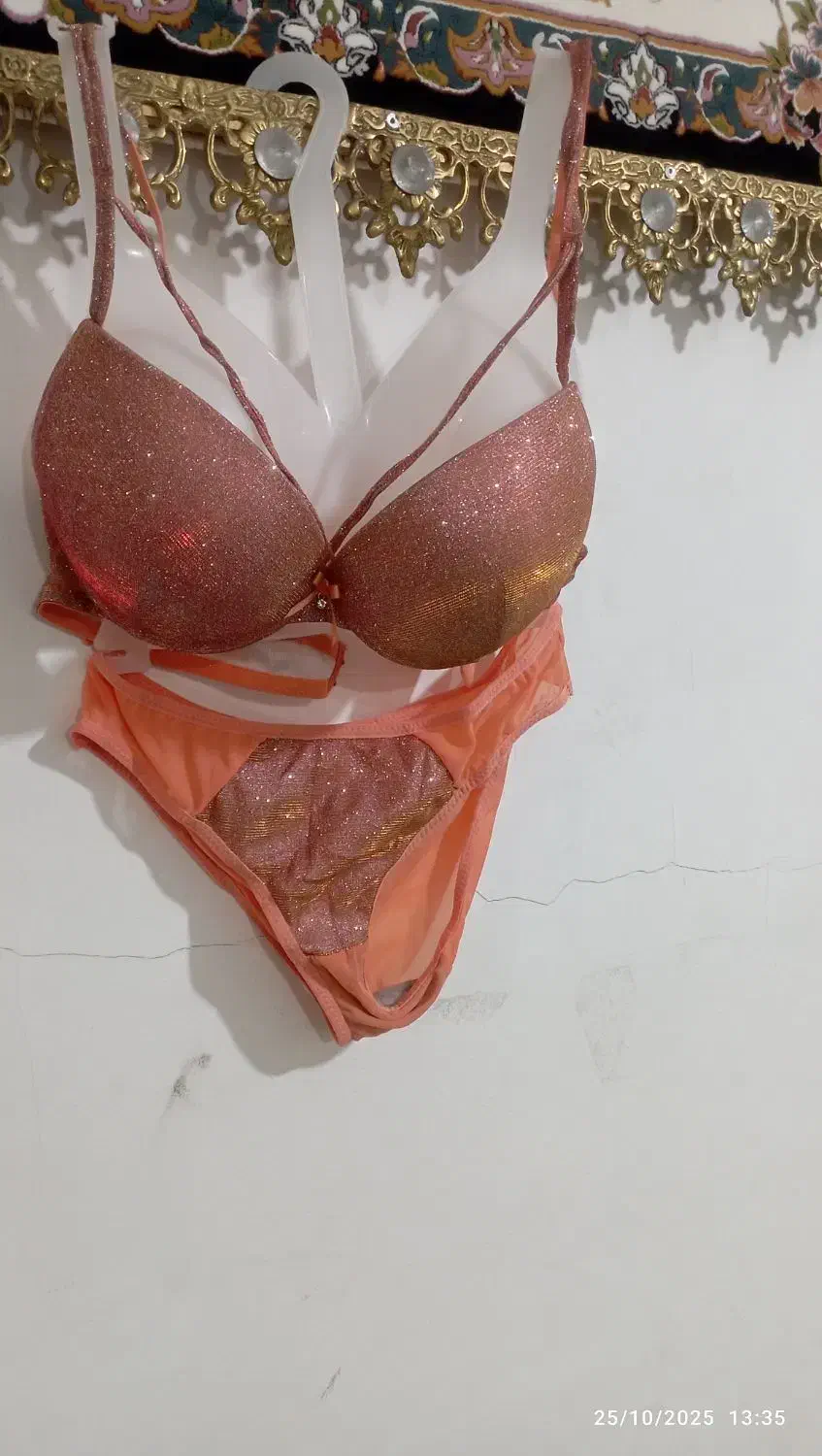 سوتین و لباس خواب|لباس|بروجرد, |دیوار