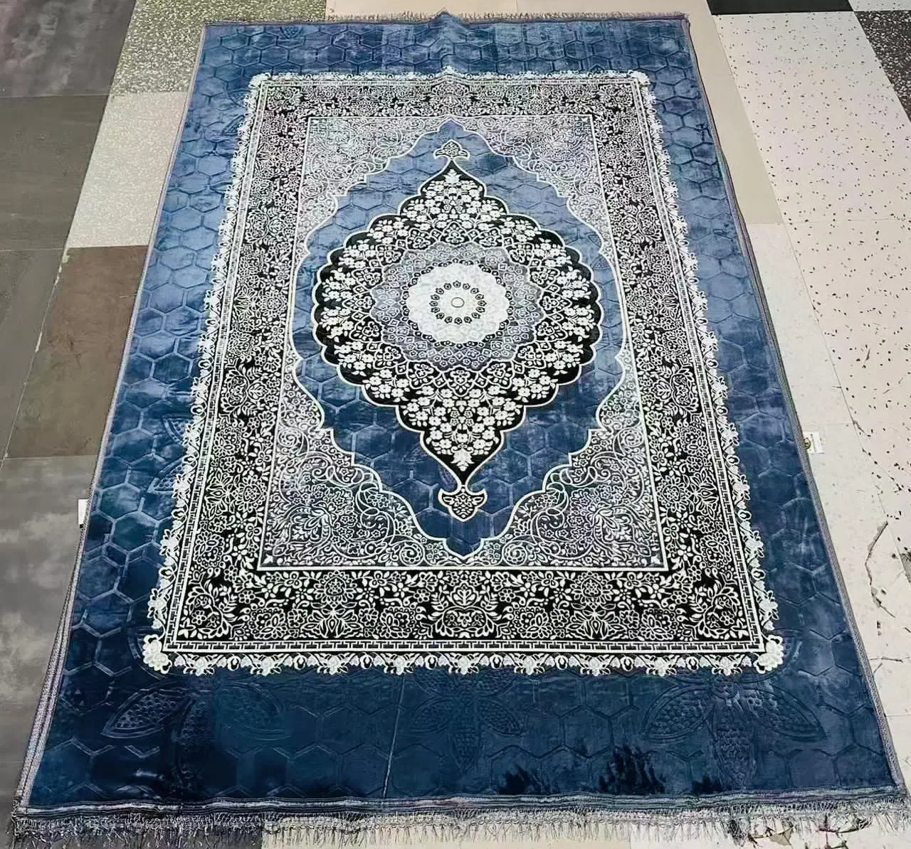 فرشینه|فرش|بیرجند, |دیوار