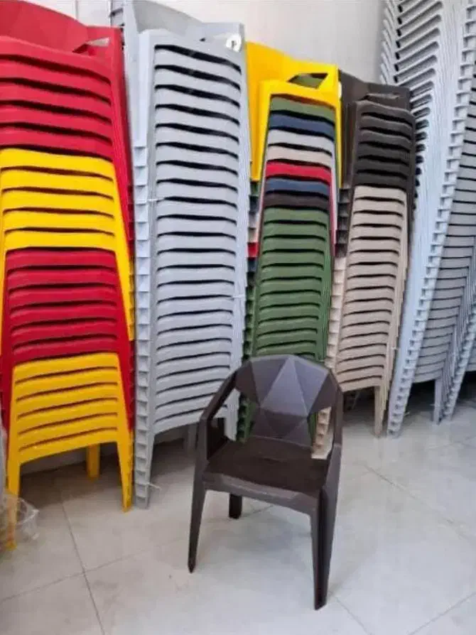 صندلی سه بعدی شرکت پولاد|میز و صندلی غذاخوری|کرمانشاه, |دیوار