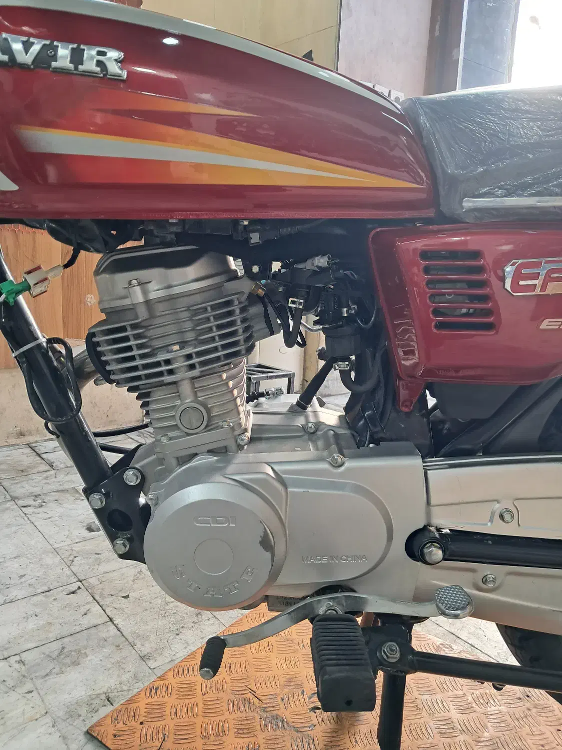 هندا ۱۲۵|موتورسیکلت|تهران, فلسطین (میدان انقلاب)|دیوار