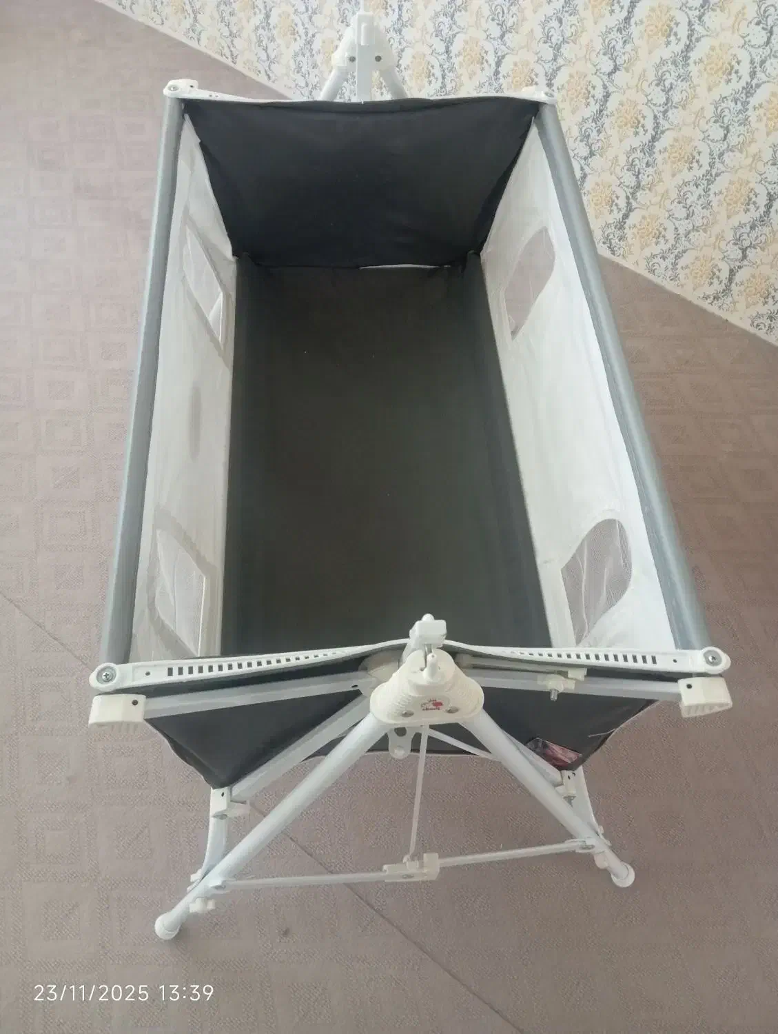 گهواره کودک|تخت و صندلی بچه|کرمانشاه, |دیوار