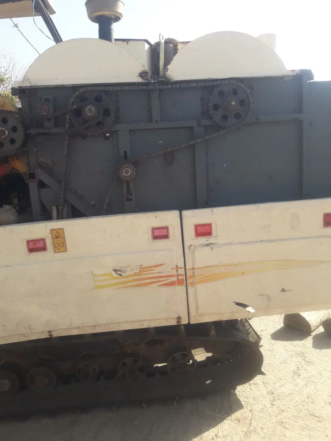 کمباین زنجیری ورد ۲۰۱۶|خودرو سنگین|باغ ملک, |دیوار