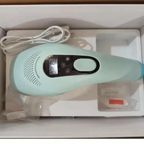 دستگاه لیزر با شات نامحدود و خنک کننده|آرایشی، بهداشتی، درمانی|بابل, |دیوار