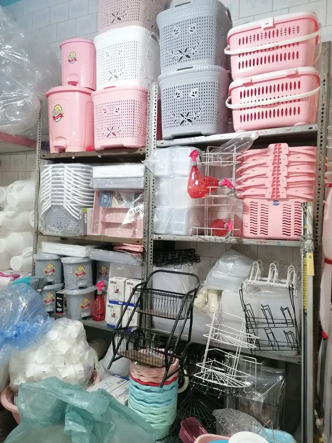 ظروف یکبار مصرف|ظروف نگهدارنده، پلاستیکی، یکبارمصرف|سنقر, |دیوار