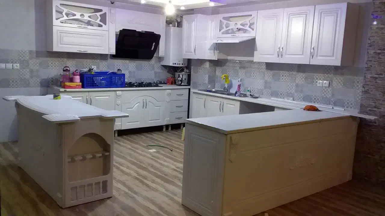 ساخت و نصب کابینت و کمد دیواری تضمینی|خدمات پیشه و مهارت|یزد, |دیوار