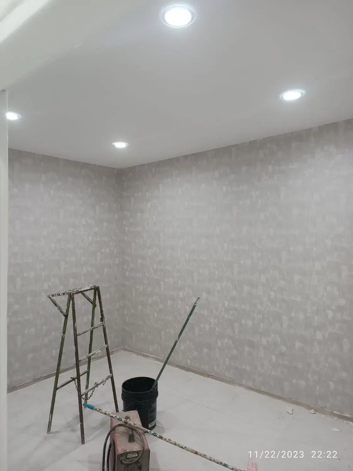 کاغذ دیواری پتینه/سفید/ساده|مصالح و تجهیزات ساختمان|آبادان, |دیوار